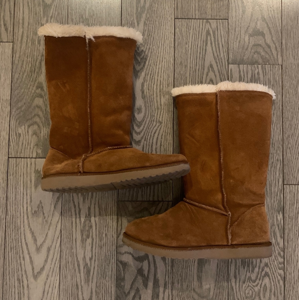 Beautiful Boots😍🎀 - Picture 2 of 6